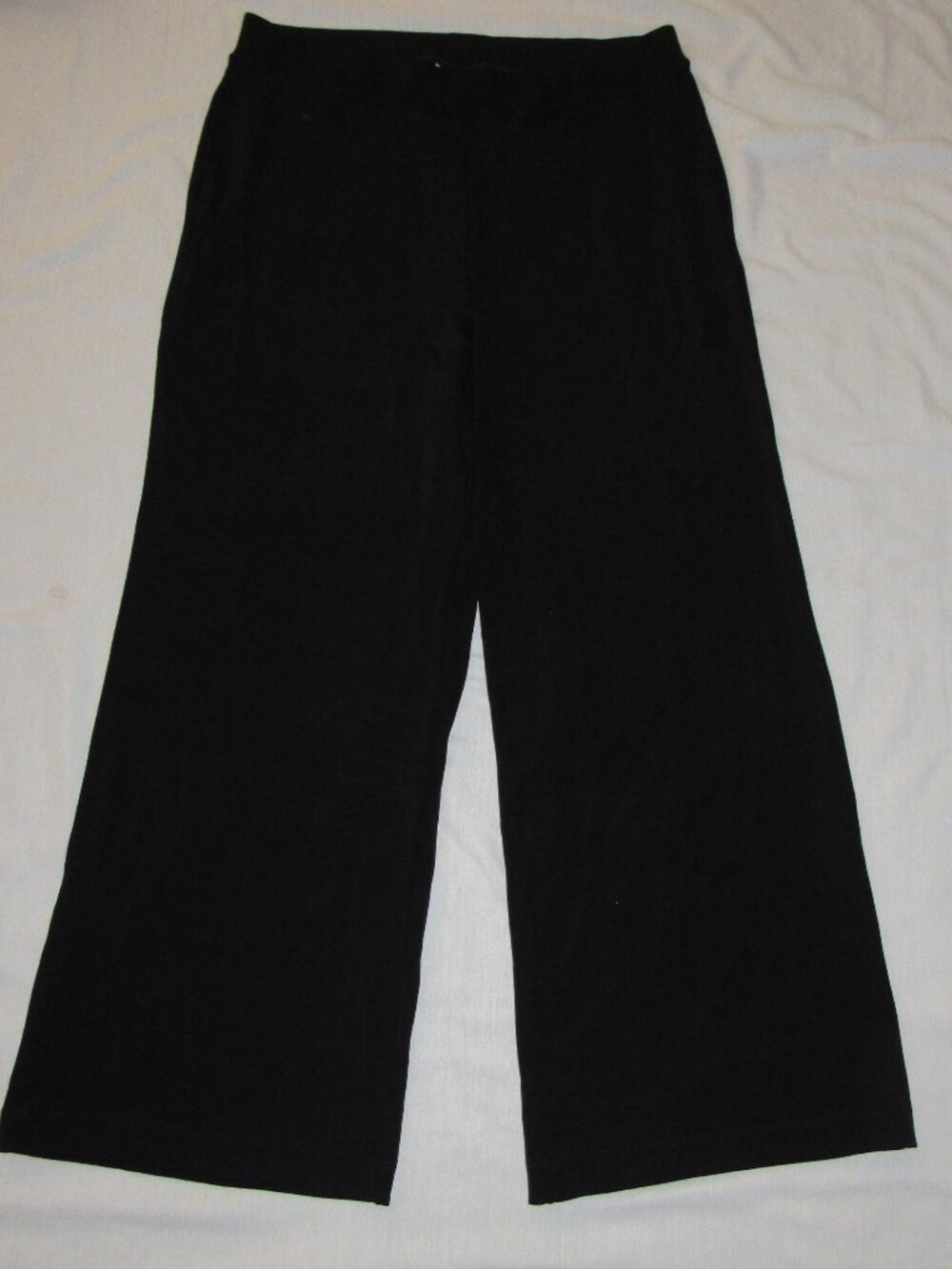 NWT Chicos Travelers Wide Leg Pocket Pants Black Slinky Pull On sz 2 (US Large)